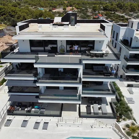 Pearl Penthouse Primosten